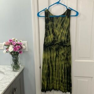Forever 21 black and green Tie-Dye Sleeveless v neck mini dress sundress SIZE M